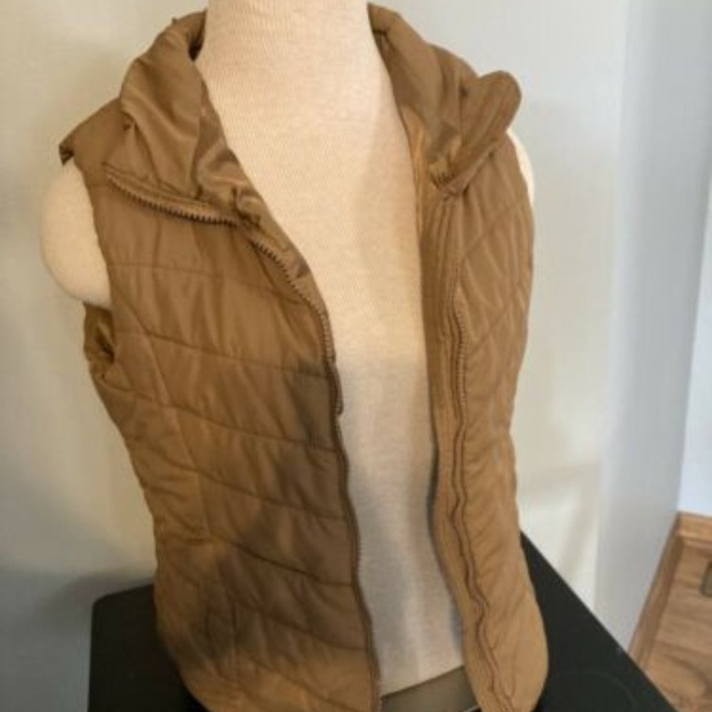 Aeropostale Vest